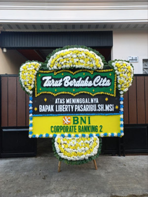 Papan Bunga Duka di Pane