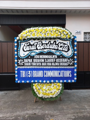 Papan Bunga Duka di Pane